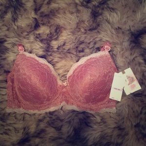 Jessica/Simpson Bra💫